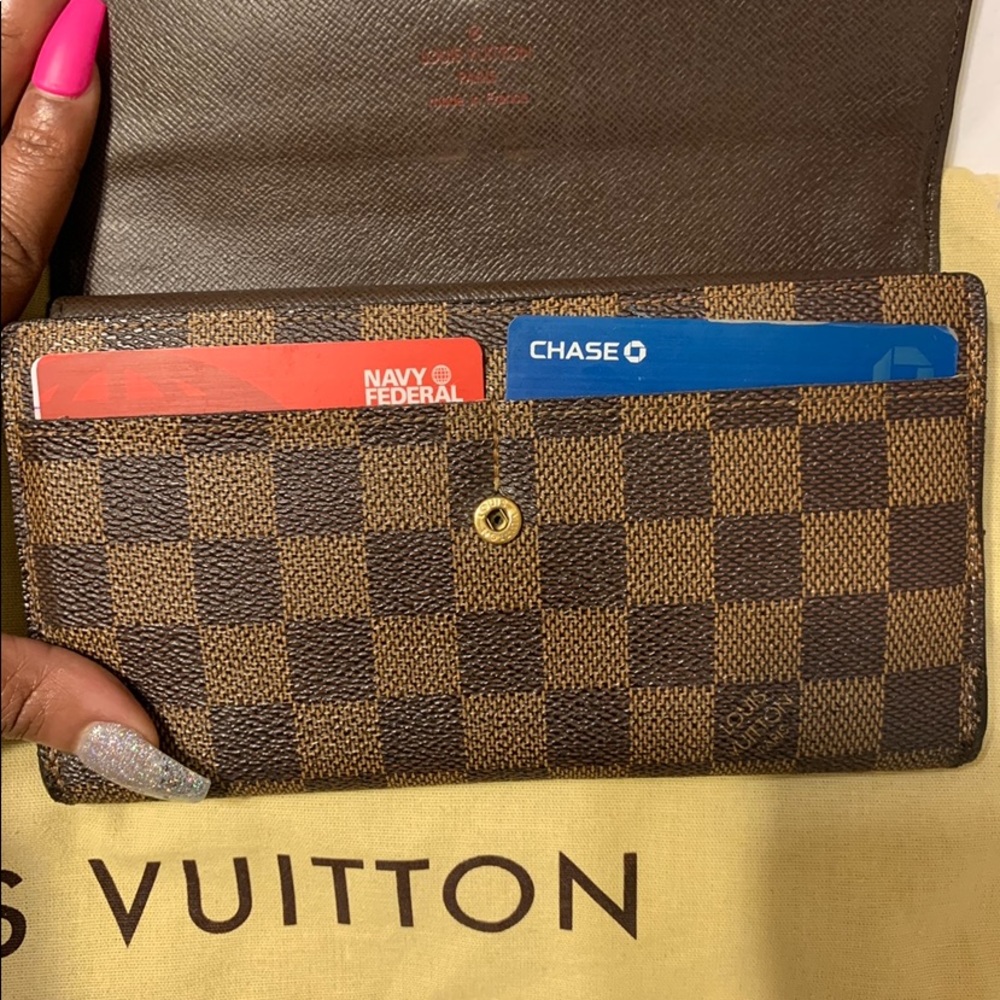 Louis Vuitton Damier
